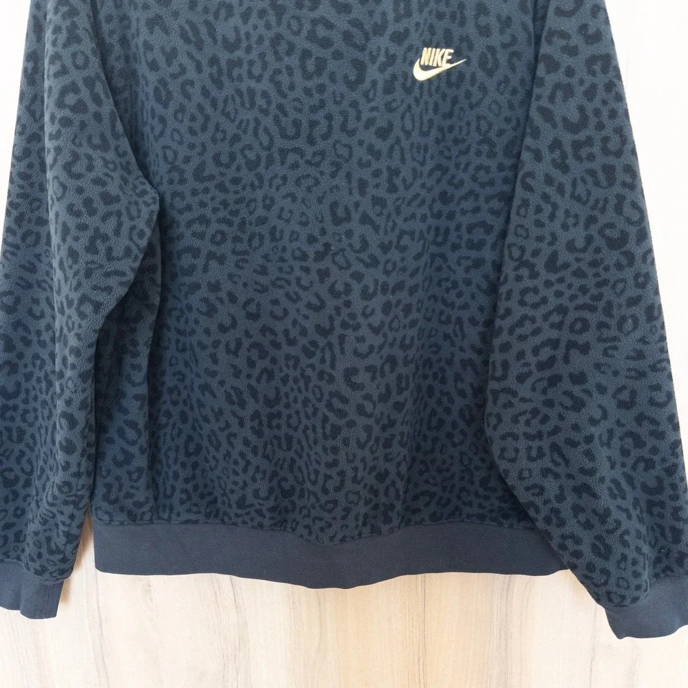 Nike Women Leopard Print Sweatshirt L Black Fleece Gold Logo Crewneck Athleisure
